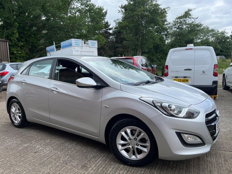 HYUNDAI I30 1.6 CRDi Blue Drive SE Euro 6 (s/s) 5dr (2015/65)